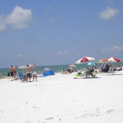  Clearwater Beach hófehér, homokos tengerpartja