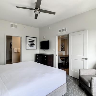 Grove Resort010